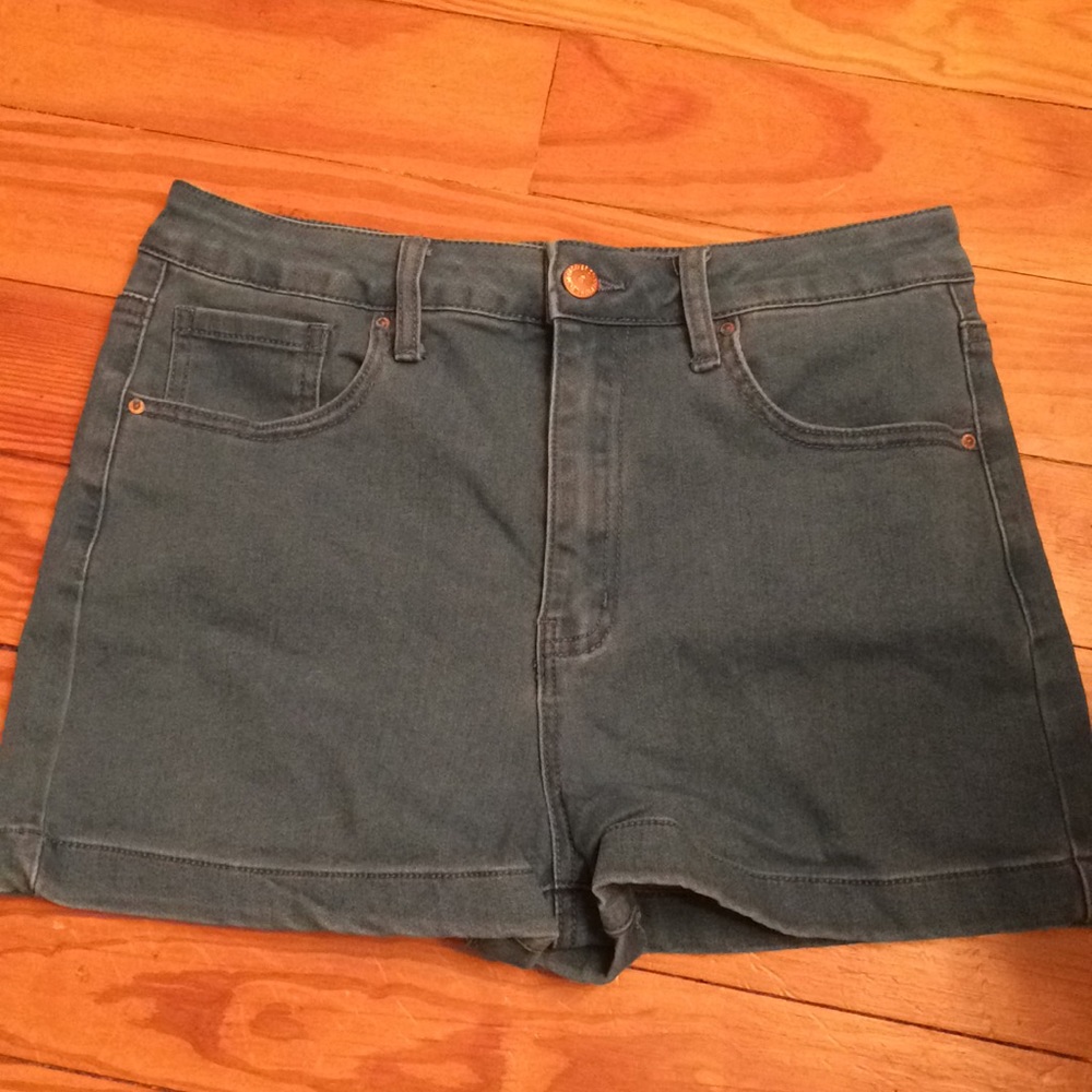 Forever 21 blue wash shorts